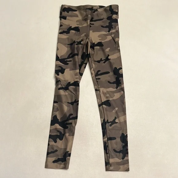 Koral Activewear Lustrous High Rise Legging - Olive Camo - Picture 3 of 4